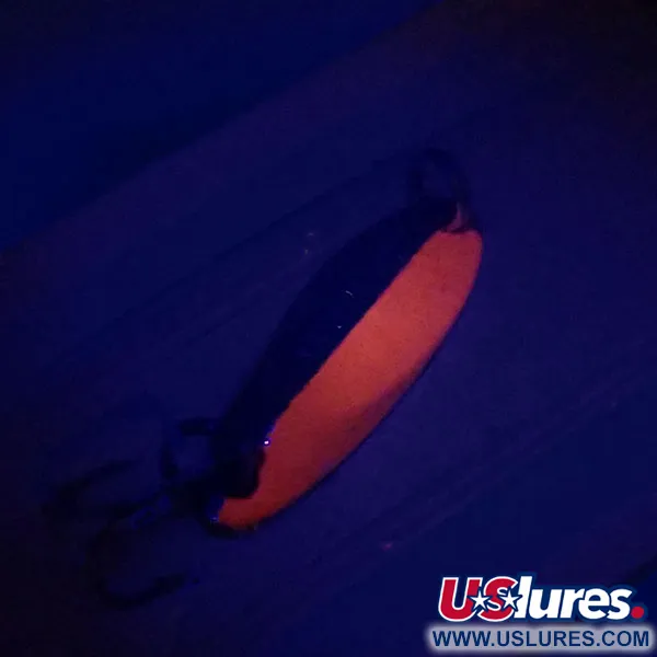 Kastmaster UV (світиться в ультрафіолеті)