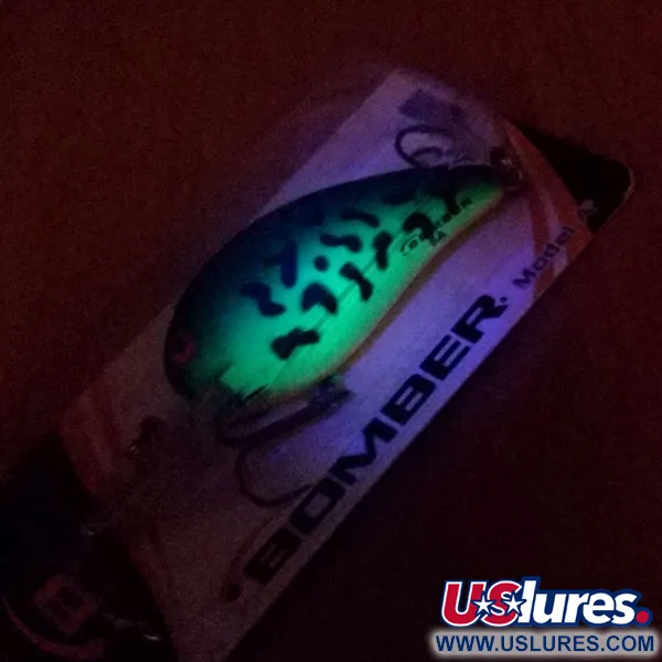 Bomber model 6A UV (світиться в ультрафіолеті)