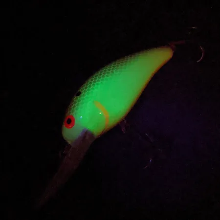 Bomber model 7A baby striper UV (світиться в ультрафіолеті), жовтий, 14 г, воблер #14863