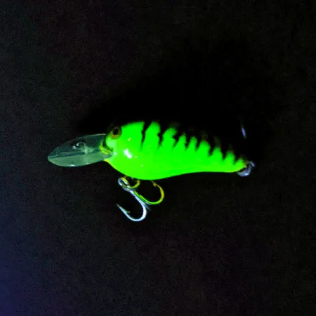 Bomber Fat A B04F UV (світиться в ультрафіолеті), Fire Tiger, 5,5 г, воблер #16894