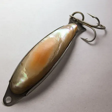 Salm Killer Red Abalone Pearl Minnow​, нікель/pearl, 12 г, блесна коливалка (колебалка) #18439