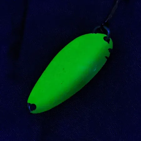 Seneca Little Cleo (Hula Girl) UV, нікель/золото/жовтий/зелений UV, 10 г, блесна коливалка (колебалка) #19799