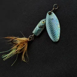 Blue Fox Flash Deep Runner