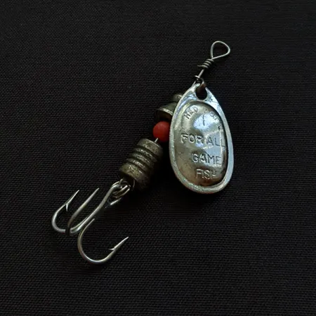 Red Dot 1 Spinner for All Gamefish