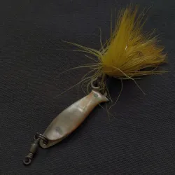 Red Abalone Pearl Minnow​