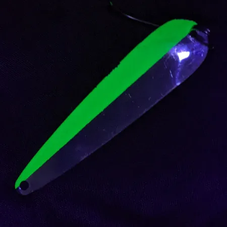 Clear Water 101, нікель/зелений, 4,5 г, блесна коливалка (колебалка) #23201