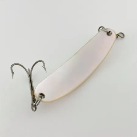 Pflueger Pearl Spoon, pearl, 18, блесна коливалка (колебалка) #23529