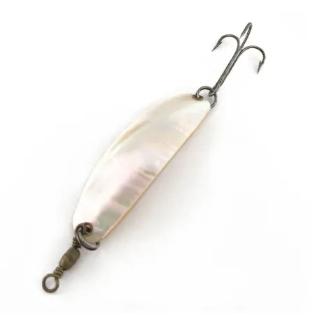 Pflueger Pearl Spoon, pearl, 18, блесна коливалка (колебалка) #23529