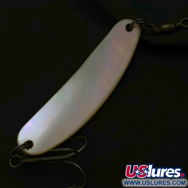 Pflueger Pearl Spoon, pearl, 18, блесна коливалка (колебалка) #23529
