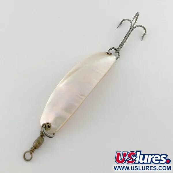 Pflueger Pearl Spoon