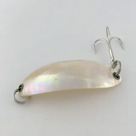 Pflueger Pearl Spoon, pearl, 14, блесна коливалка (колебалка) #23721