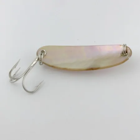 Pflueger Pearl Spoon, pearl, 12, блесна коливалка (колебалка) #23983