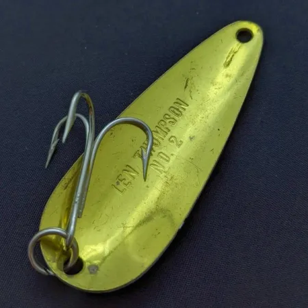 Len Thompson #2, червоний/золото, 28, блесна коливалка (колебалка) #24013