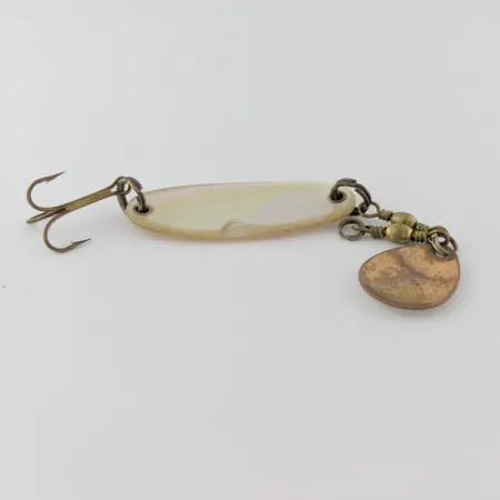 Pflueger Pearl Spoon, pearl, 7, блесна коливалка (колебалка) #24320