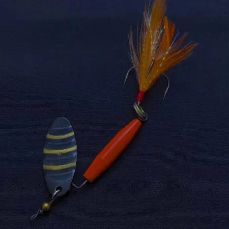 Worth #301, червоний/чорний/золото, 9, блешня оберталка (вертушка) #24357