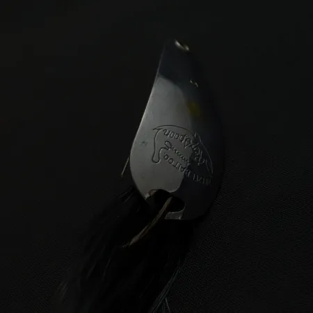Weezel Rex Spoon коливна блешня, нікель, 12г, пір'яний хвіст, #24761