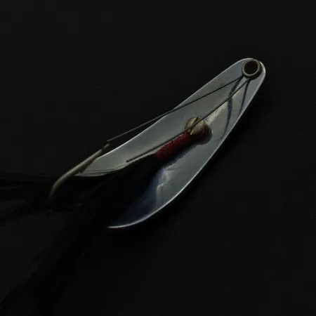 Weezel Rex Spoon коливна блешня, нікель, 12г, пір'яний хвіст, #24761