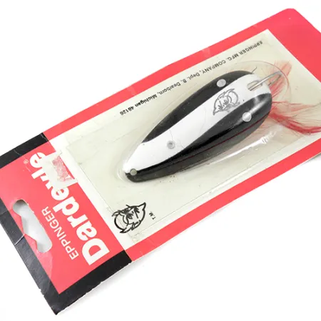 Dardevle Dardevlet Feathered (незачіпляйка)