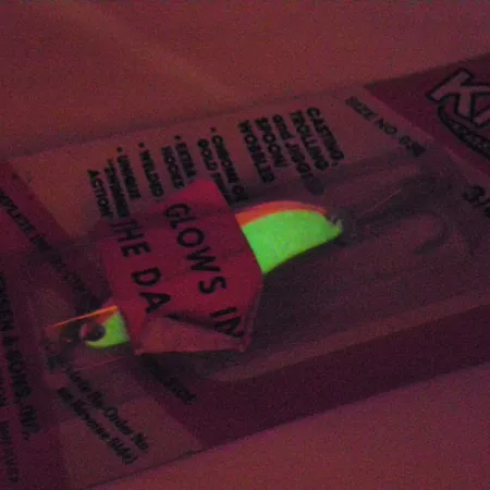 Luhr Jensen Krocodile DIE #3 (світиться в темряві), білий/червоний Glow - світиться в темряві, 14 г, блесна коливалка (колебалка) #2936