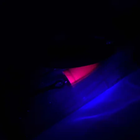 Blue Fox Super Vibrax 6 Fluo UV (світиться в ультрафіолеті), срібло, 18 г, блешня оберталка (вертушка) #4327