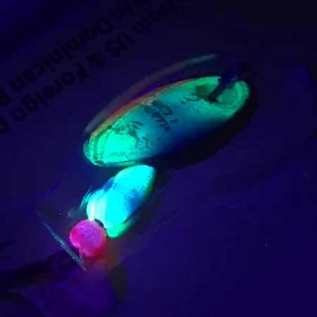 Panther Martin 2​ UV (світиться в ультрафіолеті), райдужна форель, 2,5 г, блешня оберталка (вертушка) #4638