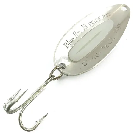 Blue Fox Pixee (світиться в темряві), карбований нікель/білий Glow - світиться в темряві, 24 г, блесна коливалка (колебалка) #5615