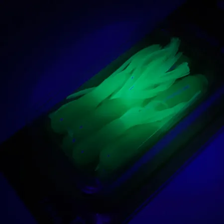 Johnson Crappie Buster UV (світиться в ультрафіолеті), силікон, до рибалки #6020