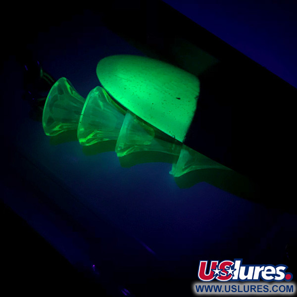 Luhr Jensen TEE Spoon UV (світиться в ультрафіолеті), зелений/неоновий жовтий світиться в ультрафіолеті, 14 г, блешня оберталка (вертушка) #6128