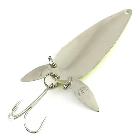 Marathon з пелюстками, жовтий/нікель UV - світиться в ультрафіолеті, 17 г, блесна коливалка (колебалка) #6260